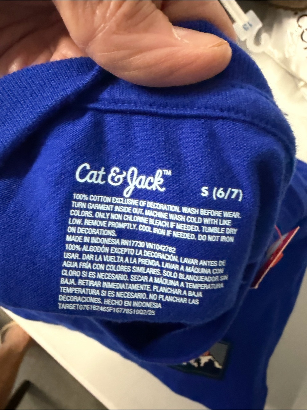 Cat & Jack Royal Blue T-Shirt small 6/7  nwt